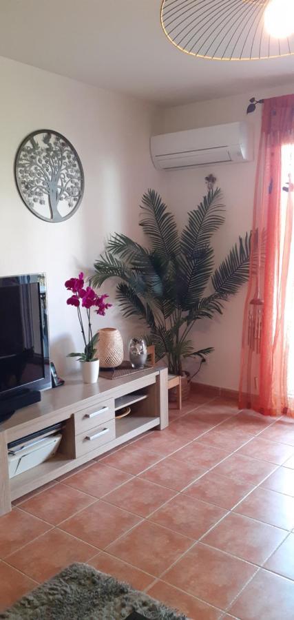 Les Romarins Appartement Climatise Ла-Сейн-сюр-Мер Экстерьер фото